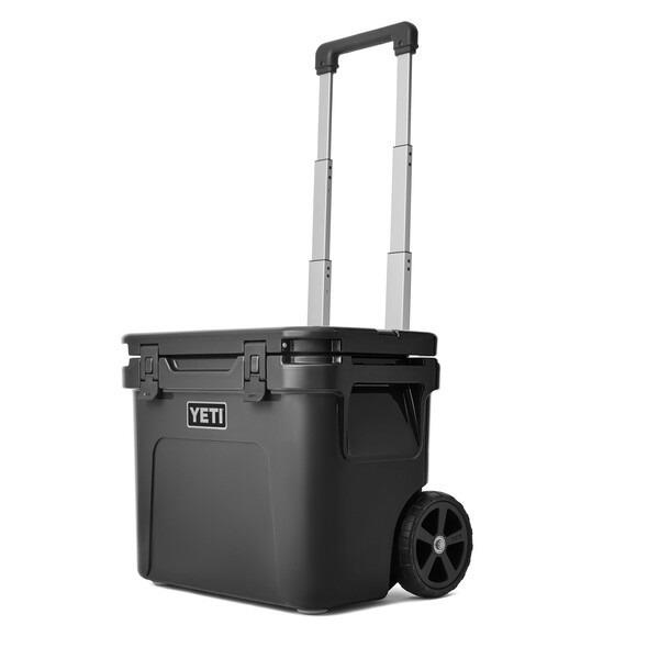 Yeti Roadie 32 Wheeled Cooler Thumbnail Image 4