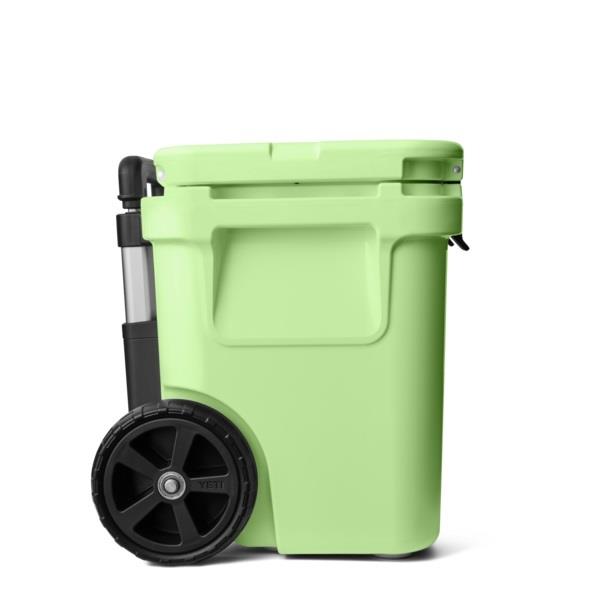 Yeti Roadie 32 Wheeled Cooler Thumbnail Image 54