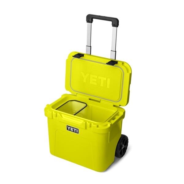Yeti Roadie 32 Wheeled Cooler Thumbnail Image 76