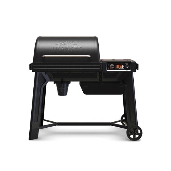Traeger Woodridge Pellet Grill Image 1