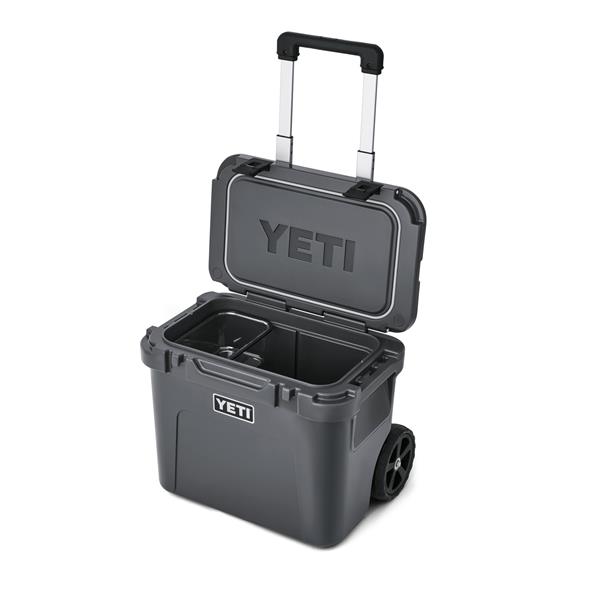 Yeti Roadie 32 Wheeled Cool Box Image 1