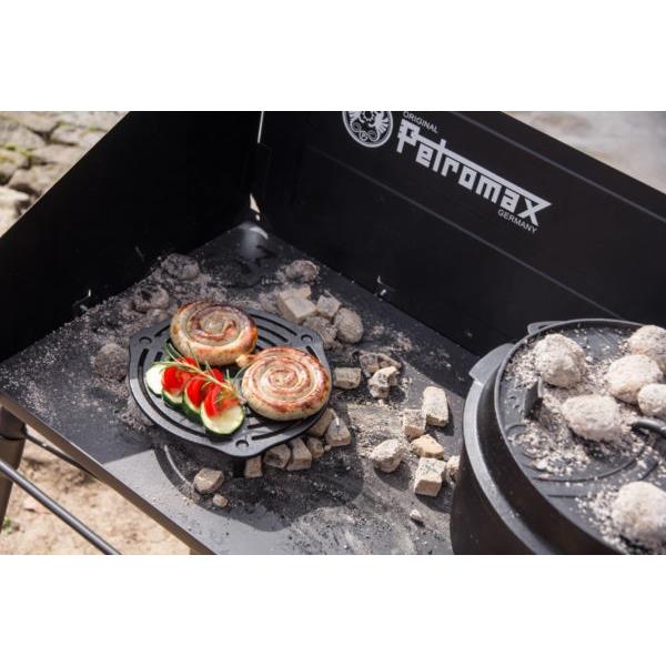 Petromax Small Cast Iron Stack Grate Thumbnail Image 4