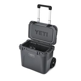 Yeti Roadie 32 Wheeled Cool Box thumbnail