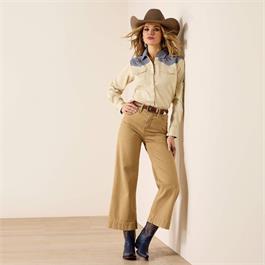 Ariat Womens Horseshoe Western Snap Shirts - Summer Sand / Chambray Thumbnail Image 2