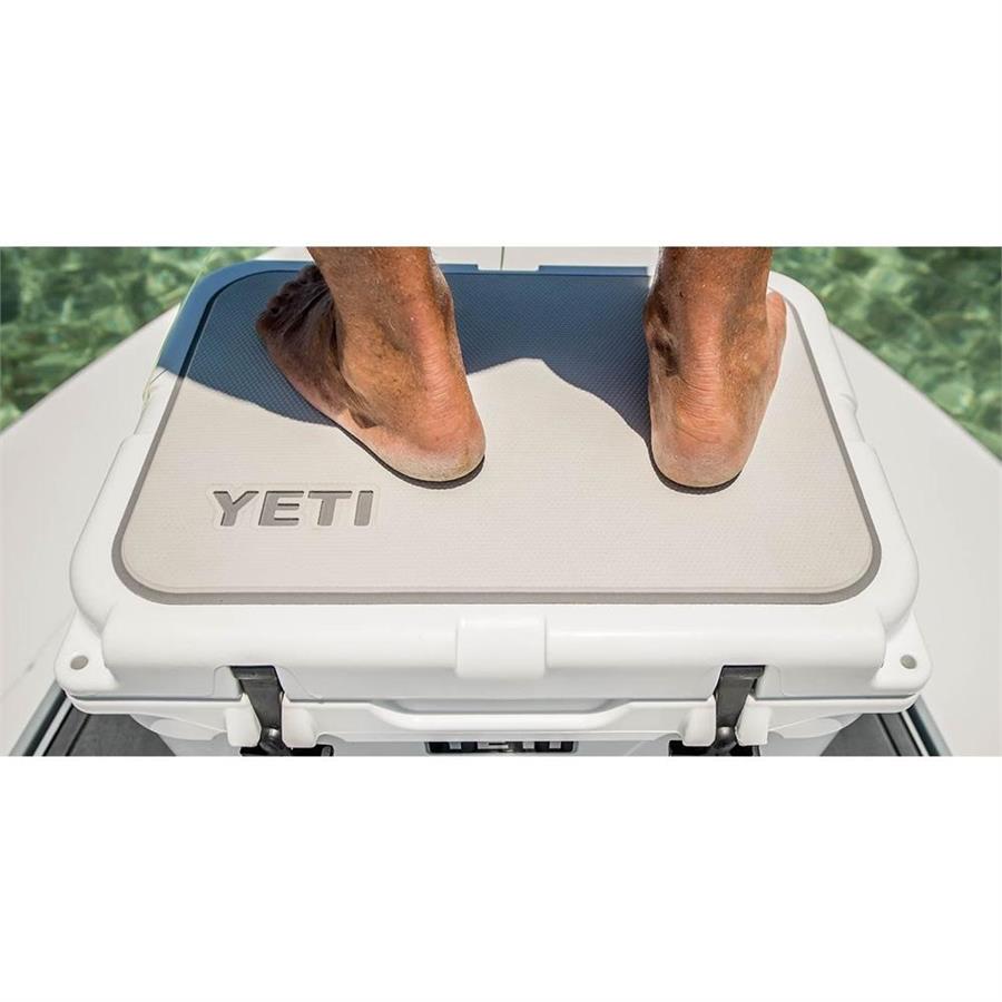 Cool Grey Yeti Tundra 35 SeaDek SoCal